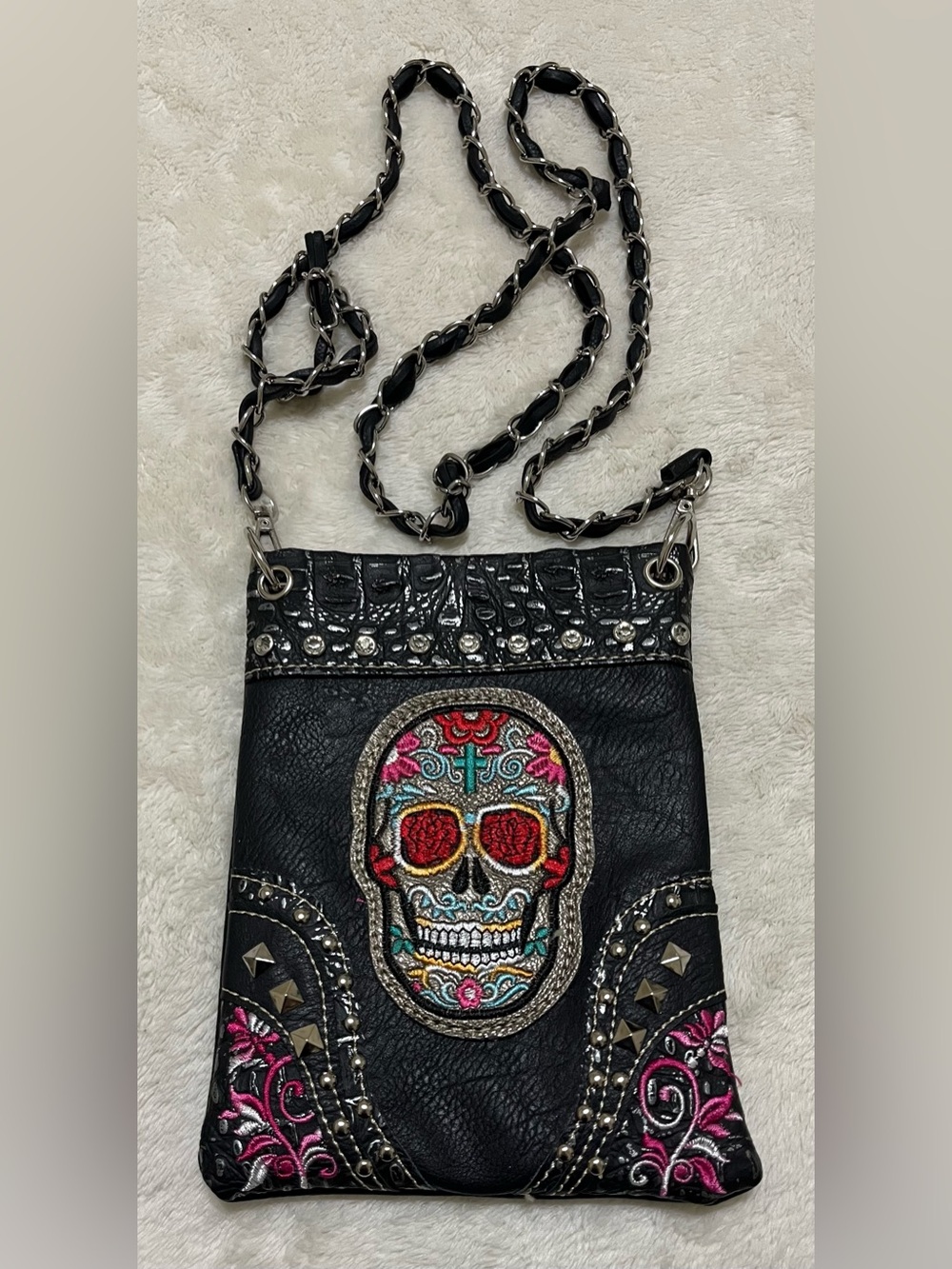 Day Of The Dead Embroidered Sugar Skull Black Crossbody Bag with Chain Strap